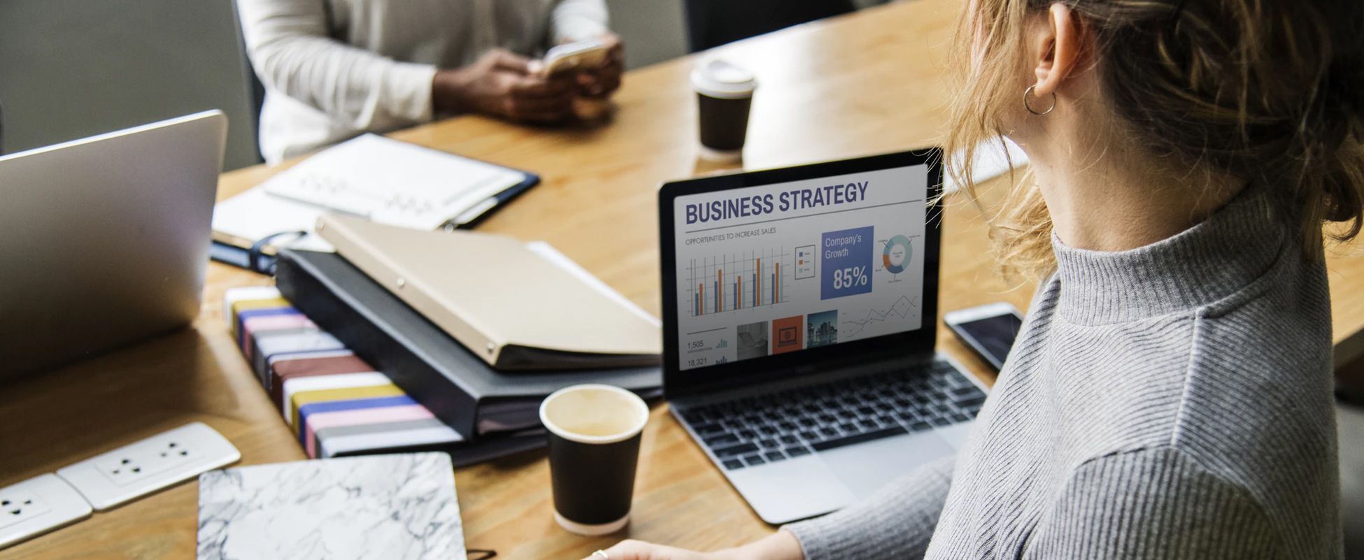 role of a marketing consultant